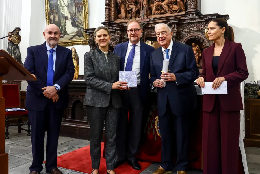 Mar de Niebla premio Ana Casanueva 2026